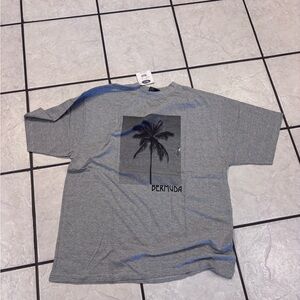 Gray Davidson’s Bermuda Graphic T-Shirt NWT 100% cotton